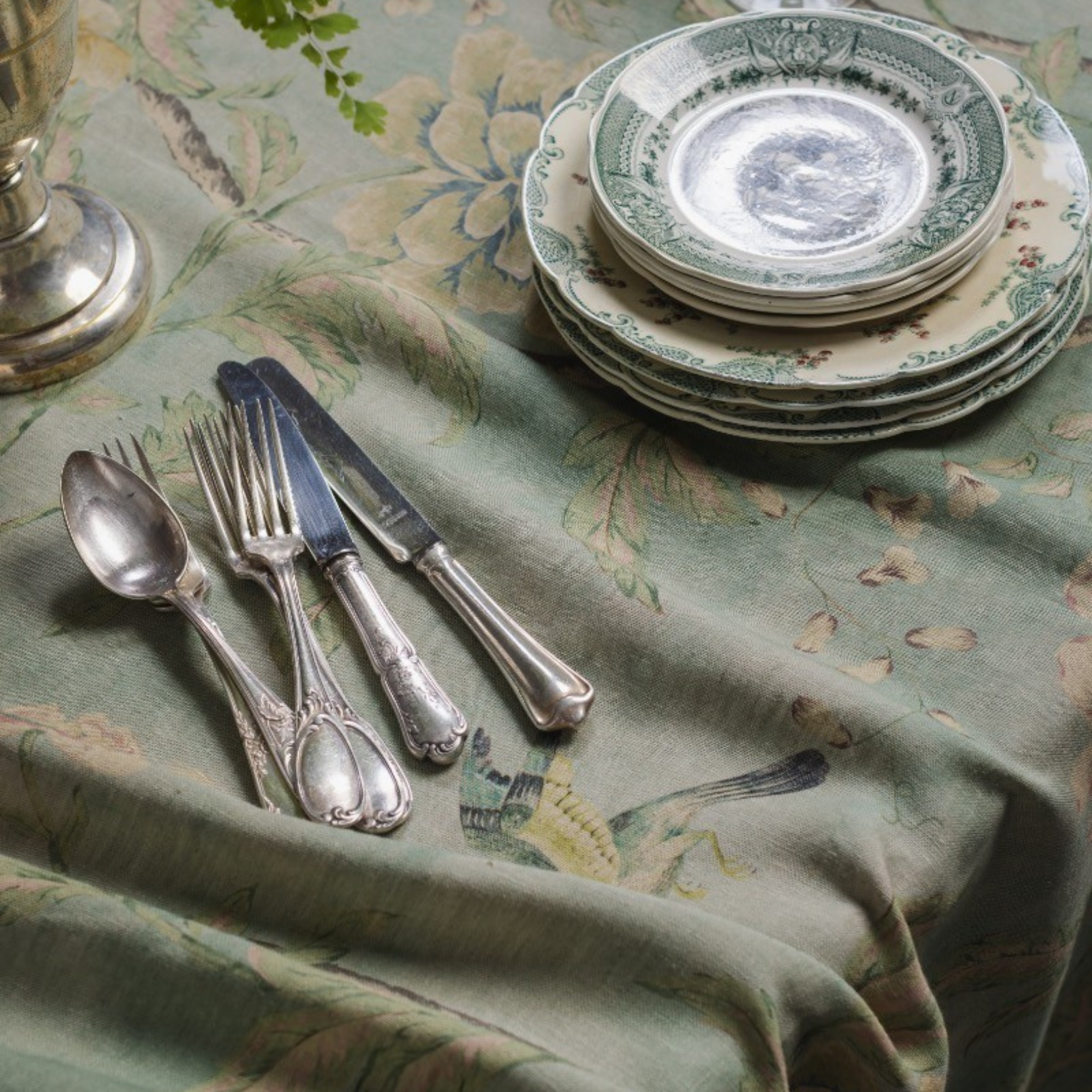 Filo Linen Tablecloth Affresco