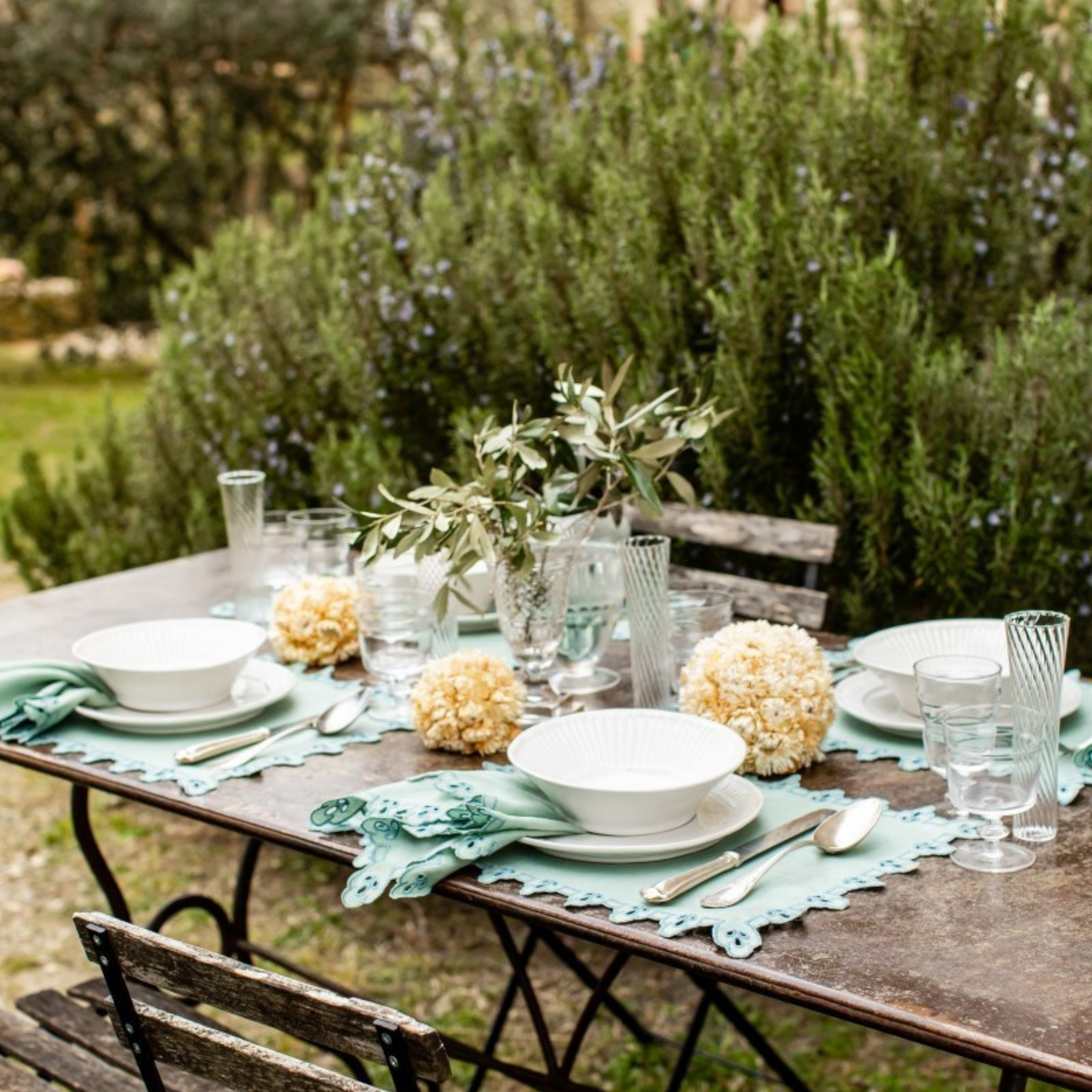 Amalfi Placemat in Stain Resistant Linen - Set of 4