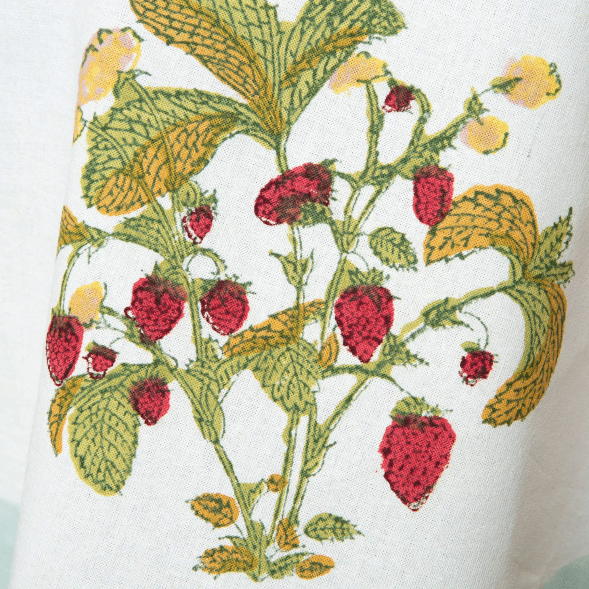 French Tablecloth - Strawberry Blue