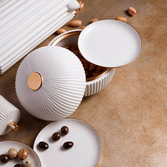 Ionic Box + Plates Set of 4